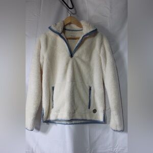 Marine Layer Re-Spun White Fleece with blue accents cozy winter layering aspen